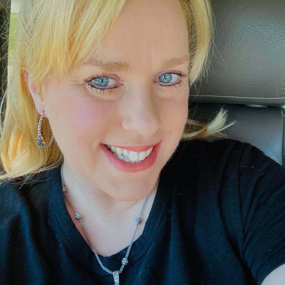 Meet your Posher, Kasey